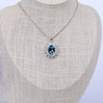 The queen Swarovski crystal plated platinum necklace