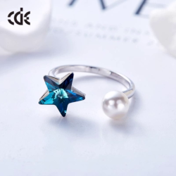 The cute sapphire star with a pearl ring -Glintzia Jewelry