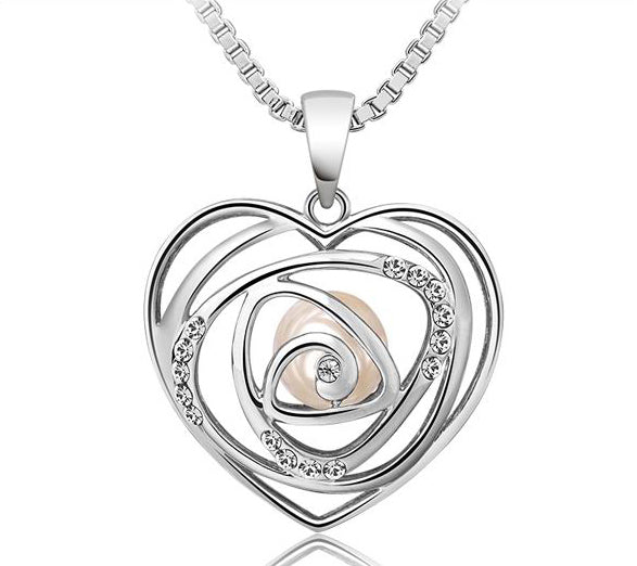 The pearl in a heart necklace -Glintzia Jewelry