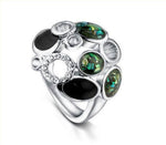 The numerous emerald circle ring -Glintzia Jewelry