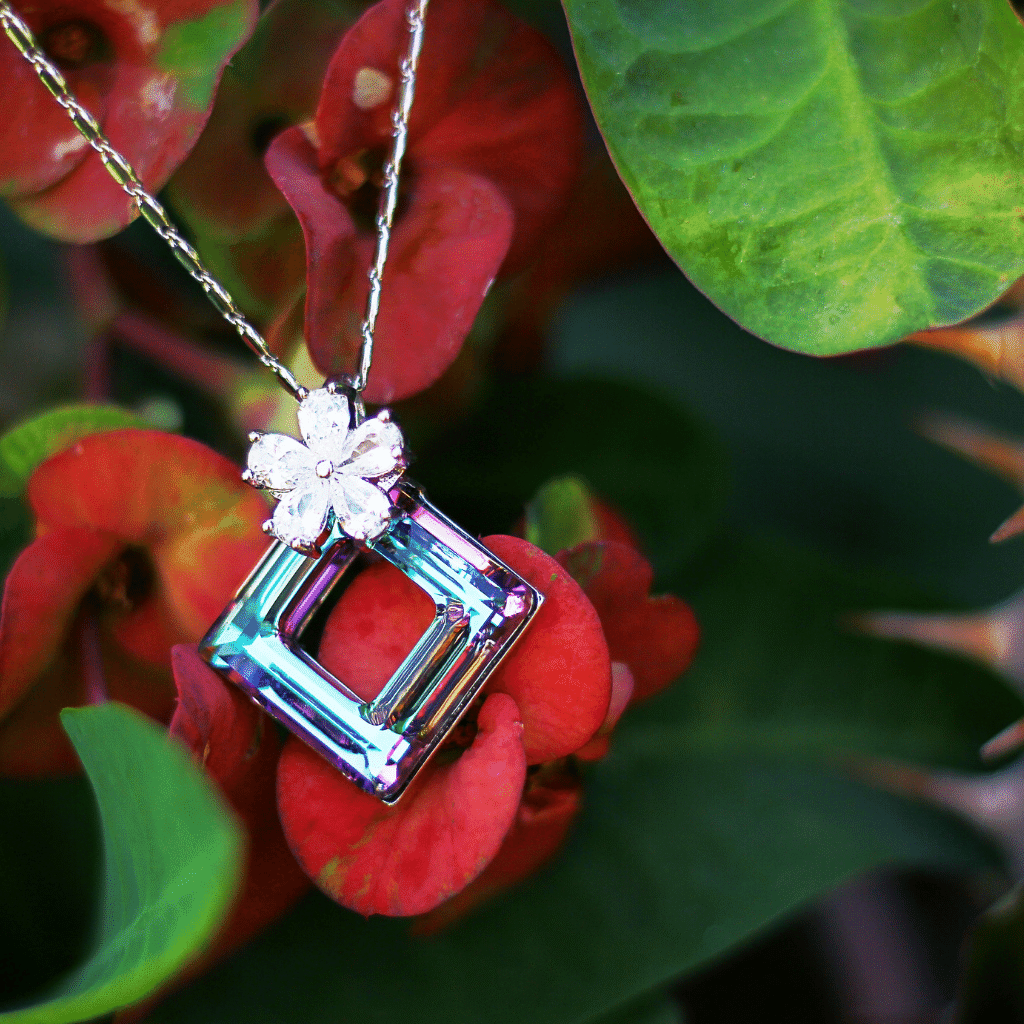 The Cubic Unique Swarovski Crystal Necklace - NECKLACES