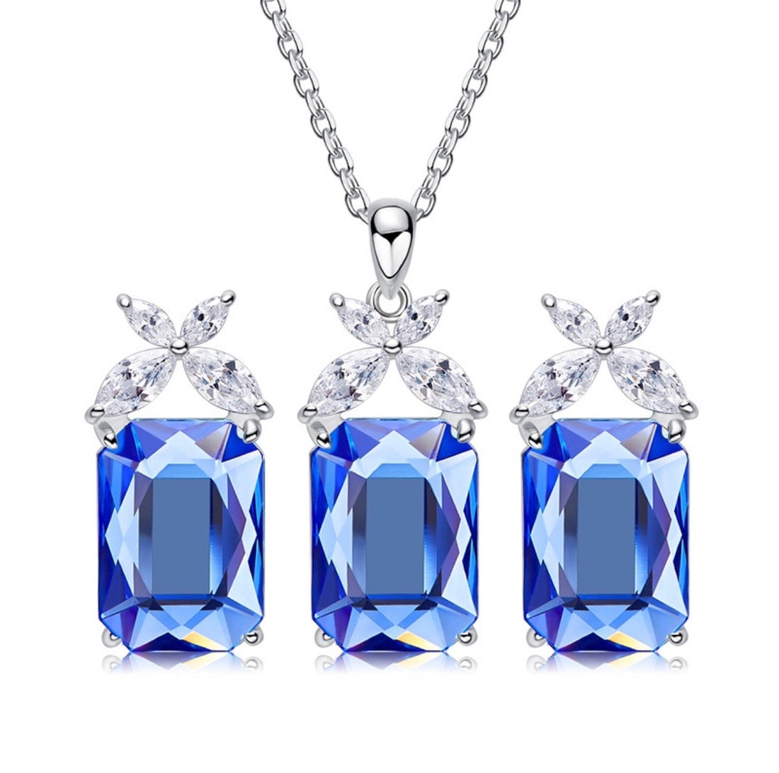 Sterling 925 silver unique Swarovski crystals Bow Set -Glintzia Jewelry